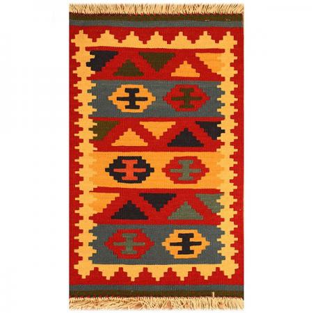 تولید انواع گلیم پادری پشمی