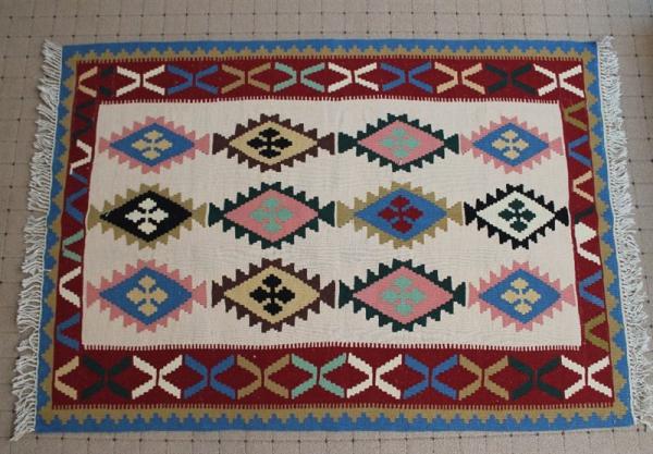 کیفیت انواع گلیم پشمی سنتی