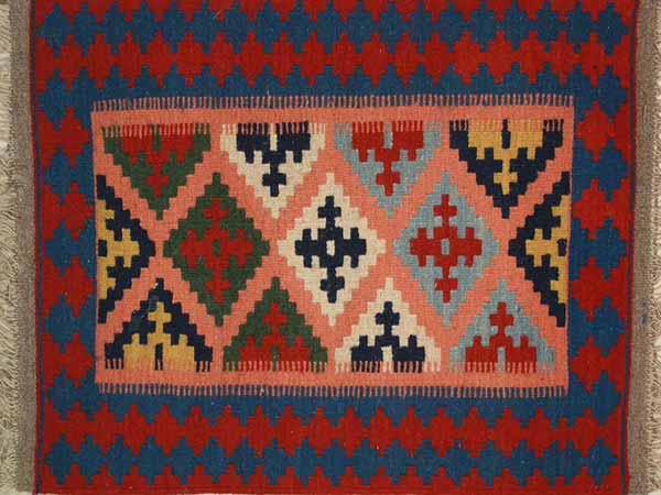 ویژگی انواع گلیم پشمی مرینوس