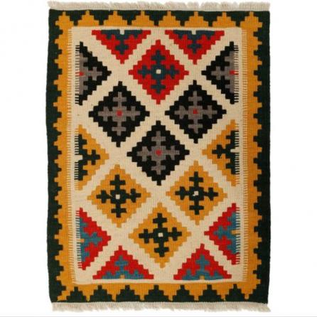 همه چیز درباره گلیم پشمی بزرگ