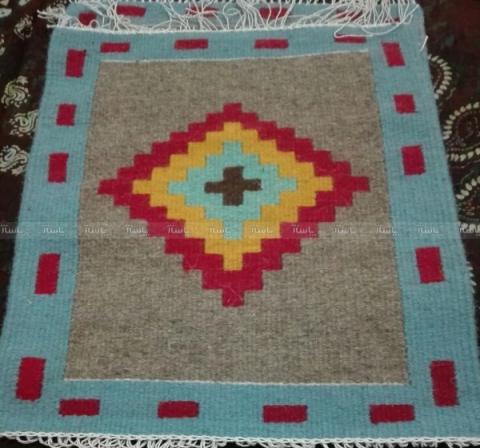 گلیم پشمی مرینوس چه خصوصیاتی دارد؟