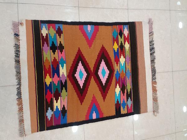 فروش تضمینی گلیم دستباف مرینوس