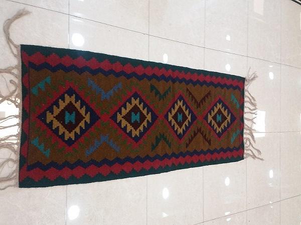 مشخصات گلیم زیبای عنبران