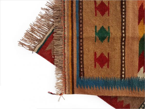 موارد استفاده از گلیم پشمی دستباف