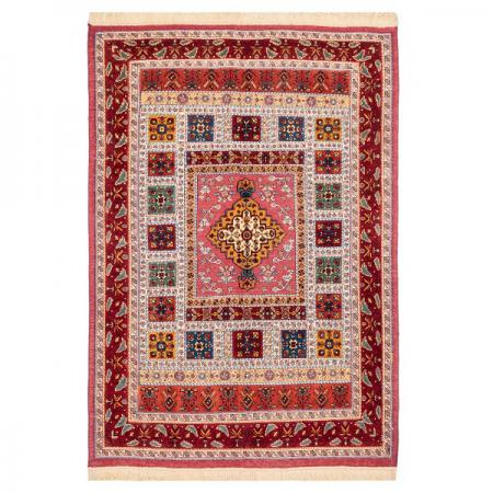 تولید گلیم پشمی طرح دار ۲ متری ایرانی