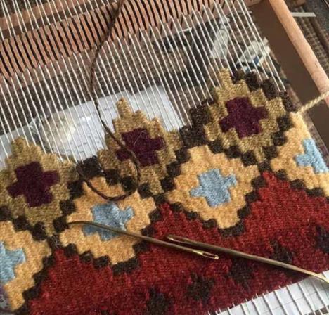 قیمت گلیم دستبافت ساده پشمی با نخ طبیعی