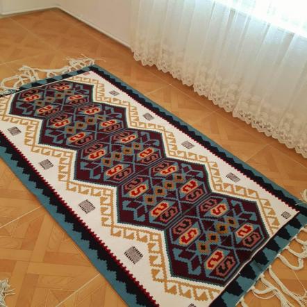 تولید گلیم پشمی تبریز طرح سنتی ۴ متری